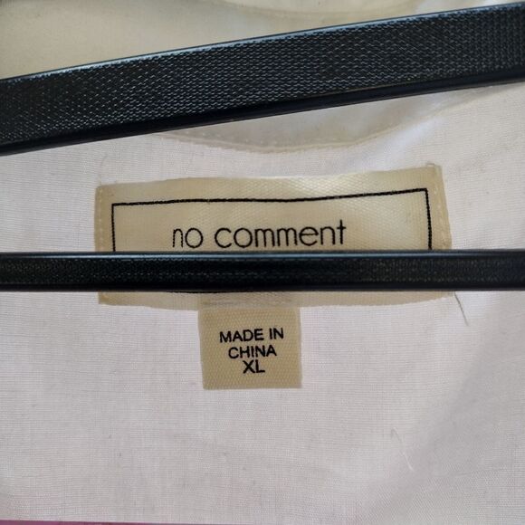 No Comment blouse - Picture 2 of 6